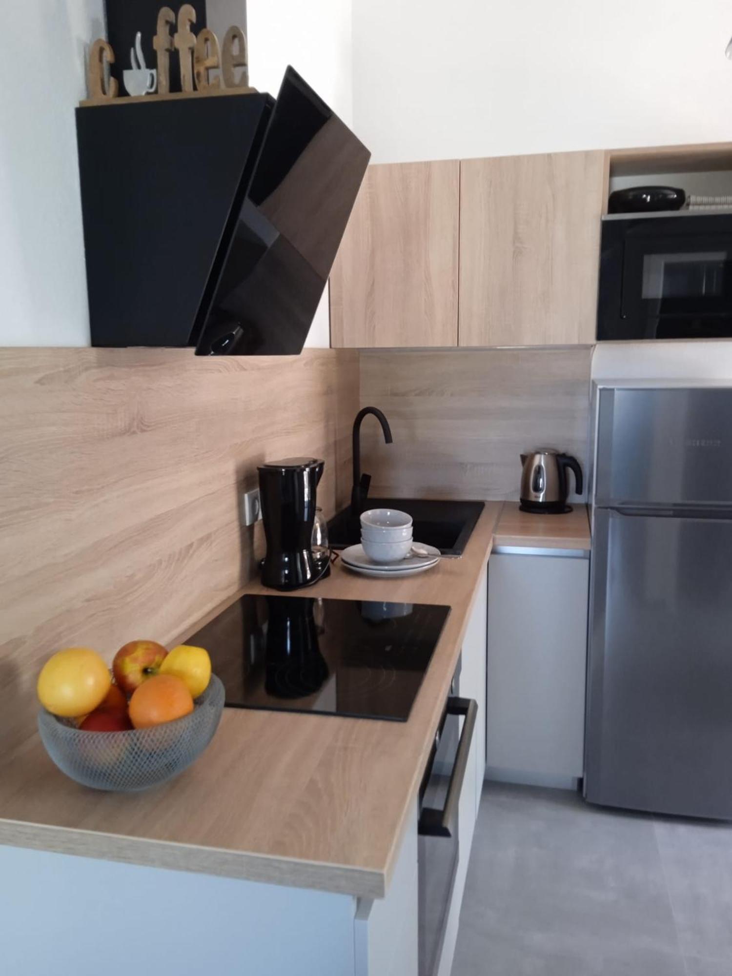 Apartmani Nila Света Неделя Екстериор снимка